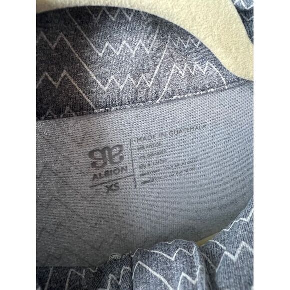 Albion Grey Zig Zag 1/4 Zip Pullover Sz. XS - Picture 7 of 7